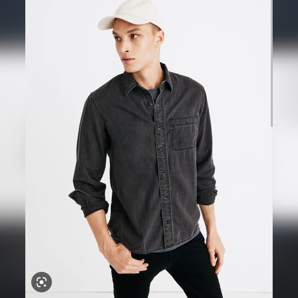 Madewell men's Large faded black denim button-down